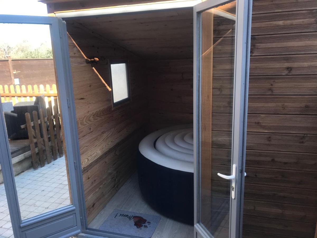 Gite Du Serre De Boudre Climatise, Spa Permanent Buisson Exterior photo